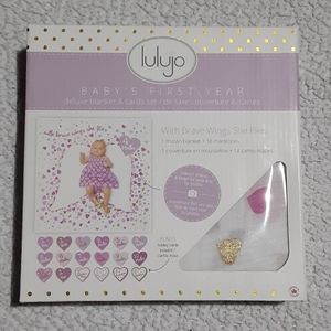Baby's first year deluxe blanket & card set